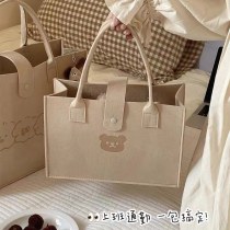 クマのフェルトバッグハンドバッグ女性の旅行ショルダーショッピングバッグトートバッグ漫画ランチボックス 大容量 バッグ