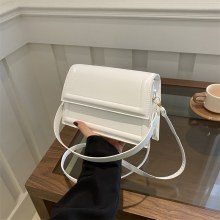 今年の人気のファッション韓国ショルダーバッグ女性の 2025 春夏新作多用途 ins クロスボディバッグ女性のための小さな正方形のバッグ