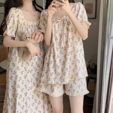 女性パジャマ夏半袖薄い花柄プリンセススタイルナイトガウン女性は夏に大きいサイズのホーム服を着ることができます