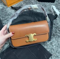 バゲットバッグレトロ脇の下バッグ女性の新しいショルダーポータブルクロスボディバッグ