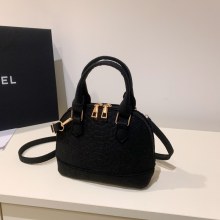女性のための春の新韓国ファッションレトロポータブルシェルバッグシンプルなカジュアルショルダークロスボディバッグ女性のための