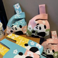 ハンドバッグ女性のかわいいパンダニットウールバケットバッグ新中国風の多用途ハンドキャリーカジュアルトートバッグランチバッグ