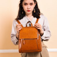 2024 夏大容量本革レトロバックパック女性のバッグヨーロッパとアメリカのファッションバックパック女性のバックパック