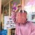 ピンク