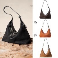 牛革の脇の下のクラシックなバッグ、多用途のカジュアルショルダー通勤バッグ、女性用の本革餃子バッグ