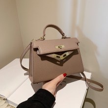 ロックバックルポータブル小さな正方形のバッグ女性のための 2022 新しい多用途クラシックショルダークロスボディバッグ PU ファッションケリーバッグ