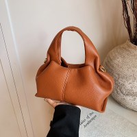 女性のためのニッチなデザインのバッグ 2024 年の新しいクロスボディバッグ、ファッショナブルで多用途なハンドバッグ、女性のためのハイエンドショルダーバッグ
