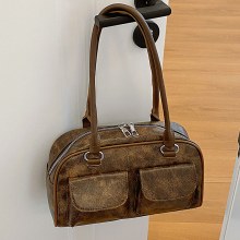 レトロ脇の下バッグ女性の冬の新しいシンプルなファッションショルダーバッグニッチ大容量ポータブル通勤バッグ