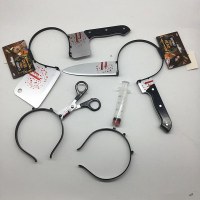 ハロウィーンの頭を突き刺すナイフのトリック、面白いホラー帽子、なりすまし小道具、模擬包丁の鋭いナイフ、斧、注射器ヘッドバンド