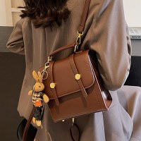 ニッチデザインバッグ 2023 新しいファッションバックパック女性のポータブル韓国スクールバッグレトロ旅行バックパック