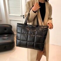 新しいファッションバッグ、レディースバッグ、クロスボディバッグ、韓国スタイルのスペースコットンバッグ、ショルダーバッグ、ハンドバッグ、チェック柄バッグ、トレンディなバッグ