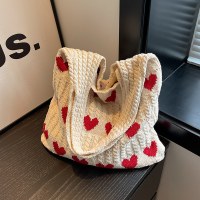 新しいニットバッグ女性のための 2023 新しい夏手作りウールニット脇の下ニットバッグ愛ショルダーバッグ