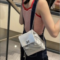 イン大容量バックパック通勤カジュアル女性秋仕事バッグバックパックハイエンドファッションテクスチャ