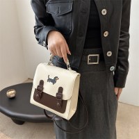 2024 新しいファッショナブルな美学と西洋スタイルの女子大学バッグバックパック女性のバックパックニッチデザインバッグ