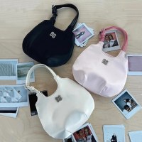 シンプルで甘いハンドバッグ 2024 夏の新作イン万能トートショルダー脇バッグ