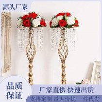 結婚式のベッドルームアレンジメントフラワースタンド結婚式のシーン花道ガイド結婚式の新居電気メッキゴールドシーンの装飾