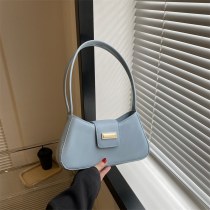 フレンチニッチバッグ 2024 新しいレディースバッグ無地人気のクロスボディショルダー脇の下バゲットバッグ