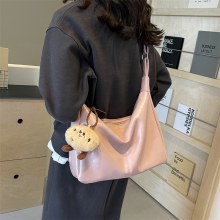 女性のための大容量クロスボディバッグ 2024 秋冬の新しいトレンディなレトロトート​​バッグカジュアル大容量通勤バッグ