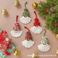 クリスマス帽子、かわいい創造的なペンダント、クリスマスと新年の贈り物、クリスマスツリーの飾り、ショッピングモールの窓の装飾