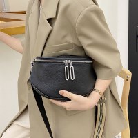 本革レディースバッグ第一層牛革サドルバッグレディースバッグ2024新しいファッションファッションカジュアルチェストバッグシングルショルダークロスボディバッグ