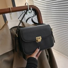女性用バッグ冬の新しいファッショントレンディなシンプルなクロスボディバッグレトロスタイルのショルダーバッグシンプルな小さな正方形のバッグ