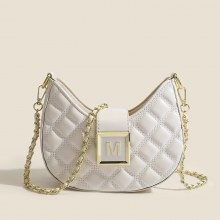 女性のためのハイエンドバッグ 2023 新しいファッションダイヤモンドショルダー脇の下バッグ多用途ニッチテクスチャチェーンクロスボディバッグ