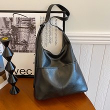 レトロ脇の下バッグ女性のための 2024 新しい人格インファッショントートバッグニッチ大容量義母ショルダーバッグ