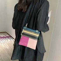 牛革バッグ女性の 携帯 電話小銭入れ 2024 新しいスタイルのトレンディなクロスボディバッグシングルショルダー小さなバッグ第一層牛革ステッチレディースバッグ