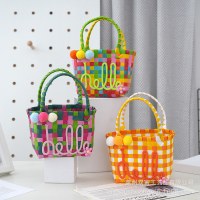 ウールボールプラスチック織バッグレインボーハロー野菜バスケットポータブル小さな正方形バッグ手織りミニギフトバスケット