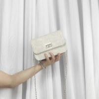 女性用バッグ 2024 春夏新作 女性用バッグ 韓国語版 多用途レディースバッグ 西洋風 人気 チェーン ワンショルダー クロスボディ 小さめ スクエアバッグ
