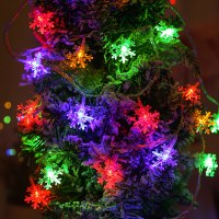 熱い販売 LED スノーフレーク ライト ストリング クリスマス装飾ランタン屋外防水リモコン ライト ストリング