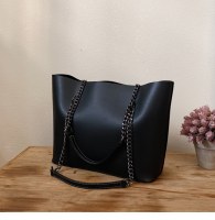 レディースバッグ秋冬新作大容量レトロトート​​バッグハイエンドシンプルチェーンポータブルショルダーバッグ