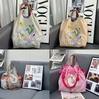 日本のスヌーピードーナツ刺繍ショッピングバッグニッチナイロンハンドバッグ環境に優しいバッグ新しいスタイル