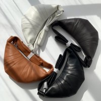 クロワッサンバッグ、ファッショナブルで多用途な餃子バッグ、本革クロスボディチェスト＆ウエストバッグ