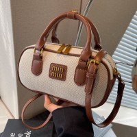 レトロボストンコントラストカラーポータブル枕小さなバッグ女性 2024 新多用途ファッションショルダーメッセンジャーバッグ