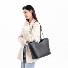 2024 新 Xiaoxiangfeng レディースファッションライト高級チェーンショルダーバッグ大容量通勤トートバッグ