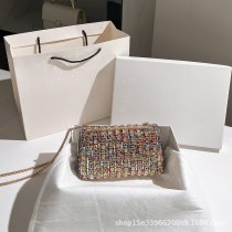 社交界の新モデルのクロスボディイブニングバッグ、ファッショナブルなダイヤモンドがちりばめられたハンドバッグ、ヨーロッパとアメリカのハイエンドの絶妙なスクエアレディースクラッチバッグ