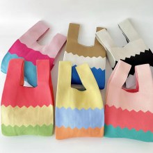 ニットのカラフルなベストバッグ、多用途のカラーマッチングベストバッグ、ハンドバッグ、ポータブルランチバッグ、カジュアルハンドバッグ