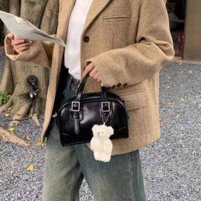 女性用の自家製バッグ、新しい韓国の秋と冬のニッチなレトロな黒の小さなバッグ、 手持ち クロスボディバッグ、ショルダーバッグ