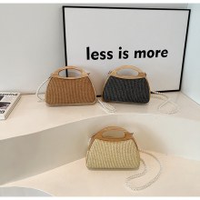 クリエイティブ女性のイブニングバッグ 2024 秋と冬の新しいチェーン木製ハンドルの女性のショルダーバッグ