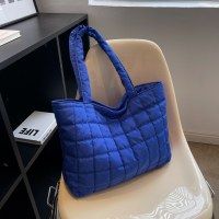 おしゃれでカジュアルな女性用大容量バッグ、新しい韓国風アンダーバッグ、スタイリッシュでシンプルなワンショルダークロスボディトートバッグ
