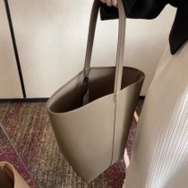 万能ミニマリストインブロガー韓国風 大容量 ショルダートートバッグライチ柄バケツバッグ